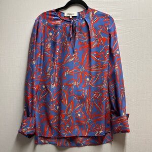 Floral Print Women's Top - Blue and Red
Size 10